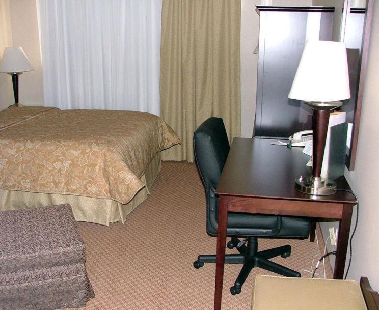 Ramada Moline Hotel East Moline Room photo