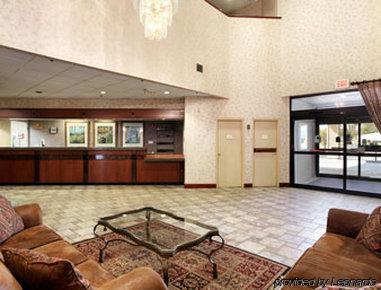 Ramada Moline Hotel East Moline Interior photo